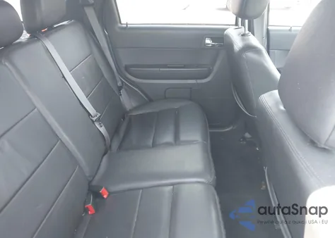 2012 Ford Escape Limited z USA, uszkodzony, nr VIN 1FMCU9EG8CKB37722